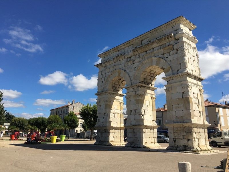 Saintes