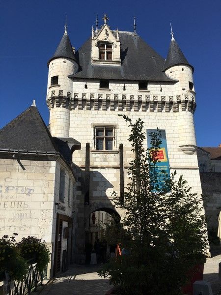 Loches