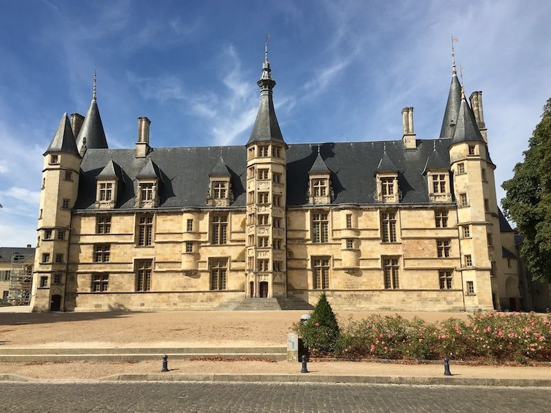Nevers