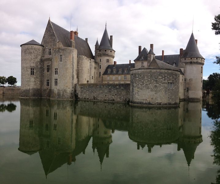 Castillo de Sully