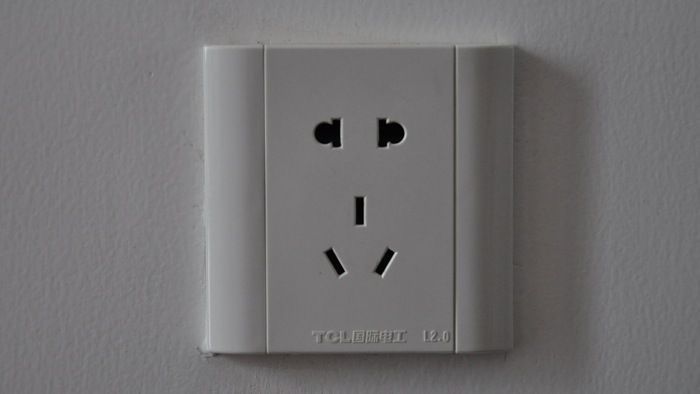 enchufe1