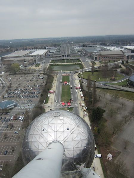 Atomium14