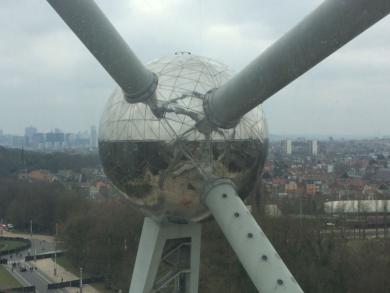 Atomium15