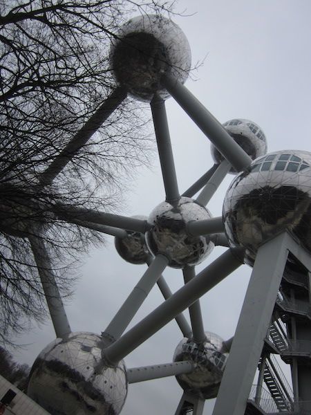 Atomium9