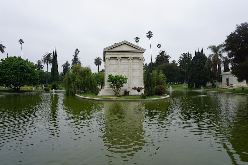 Forevercemetery12