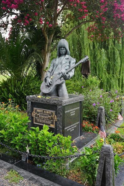 Forevercemetery7