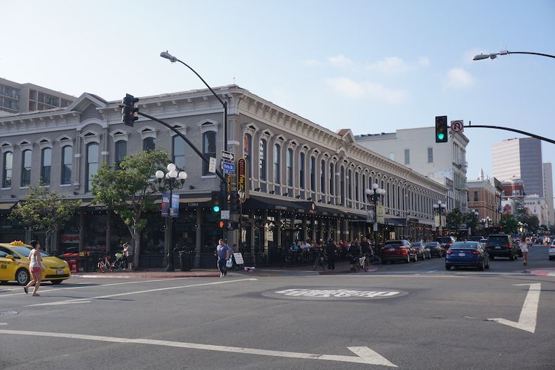 Gaslamp3