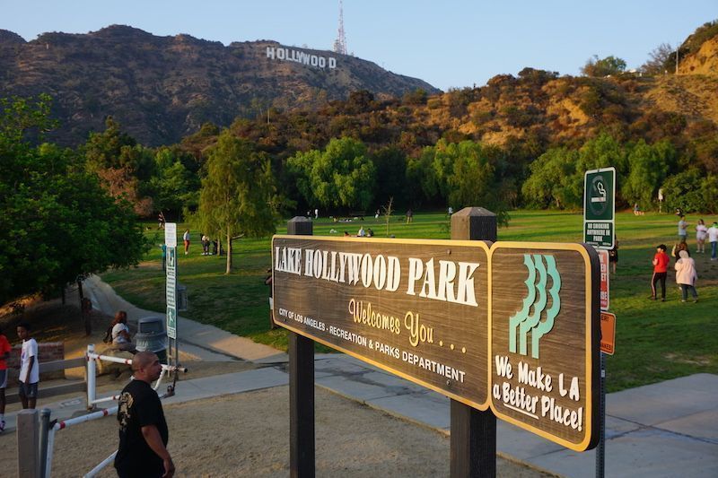 Signhollywood1