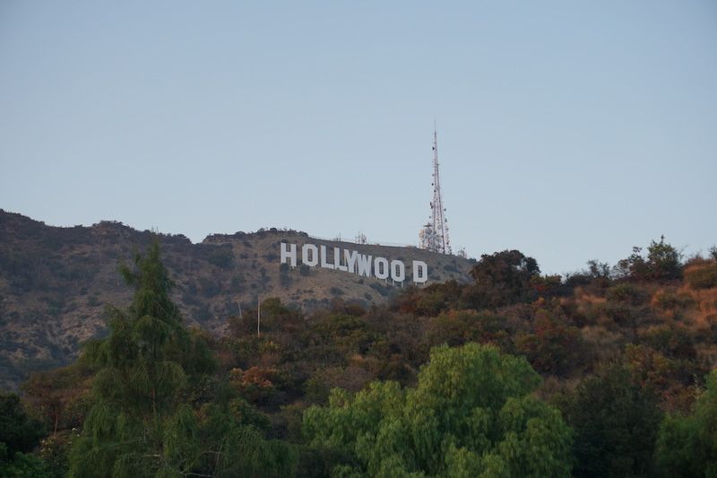 Signhollywood3