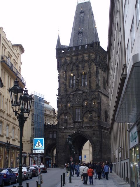 Puerta de la pólvora, Praga