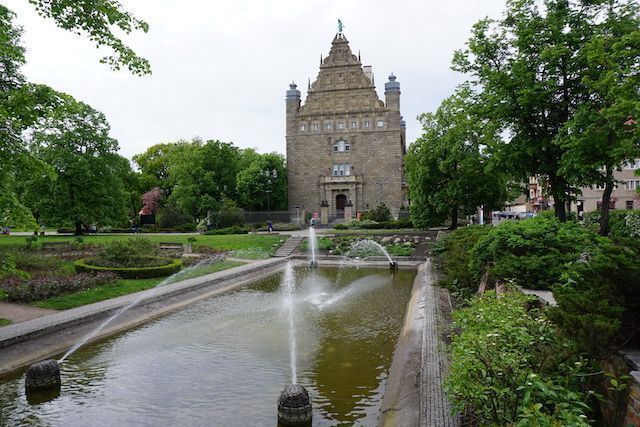 Torun10