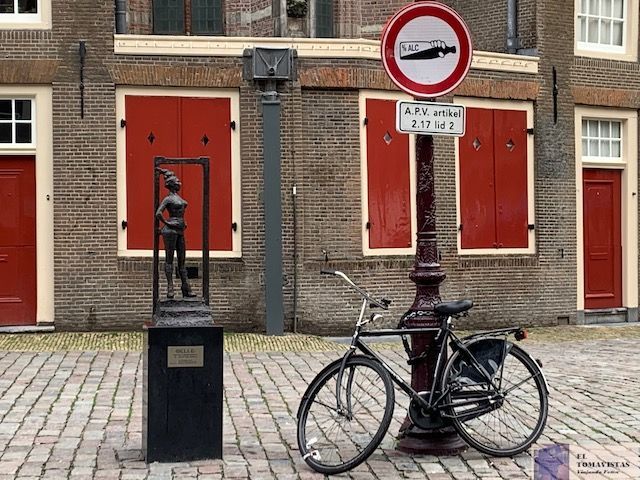 Estatua prostitucion