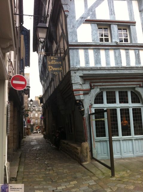 Dinan4