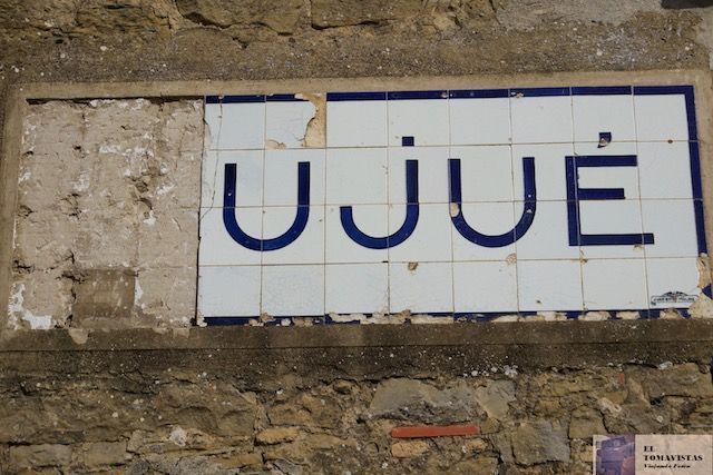 Ujue2