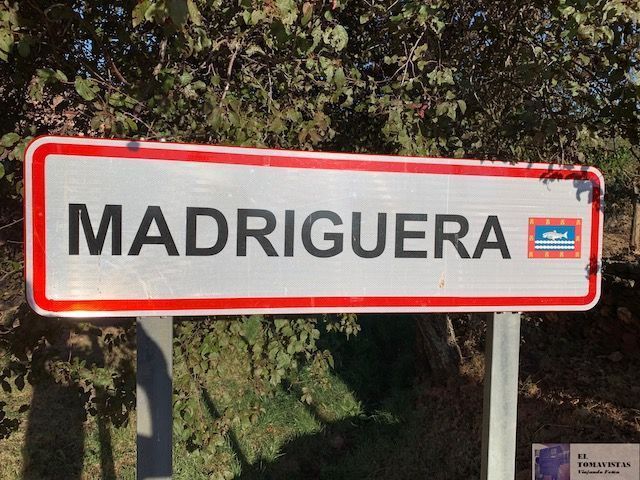 1APUEBLOSROJOS 24