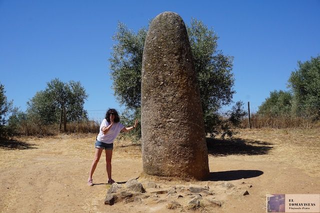 1AA.MEGALITOS.MENHIR 23