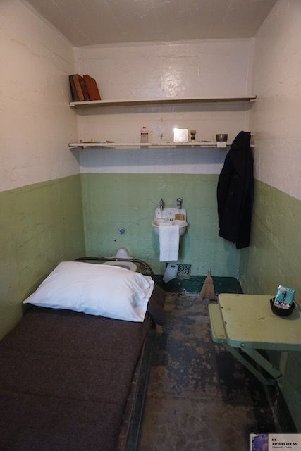 1AA.Alcatraz11 3