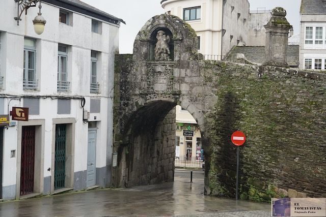 Muralla Romana de Lugo. Puerta de Santiago