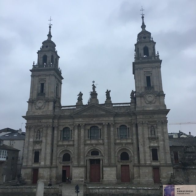 Fachada principal de la Catedral de Lugo