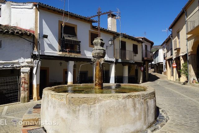 Plazuela y fuente de los tres chorros de Guadalupe
