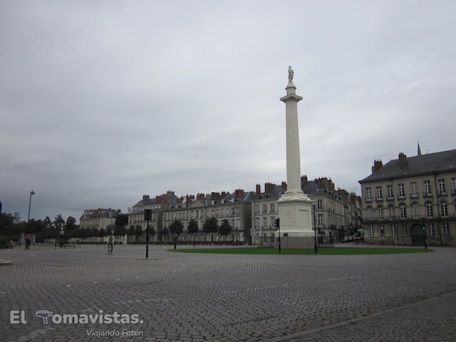 Columna de Luis XVI, Nantes
