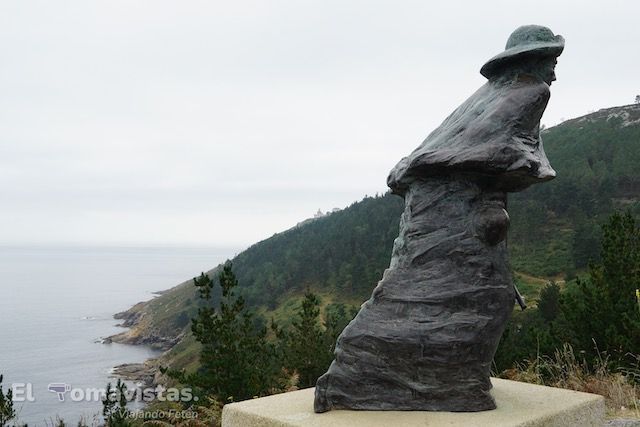 Monumento a los Peregrinos, Fisterra
