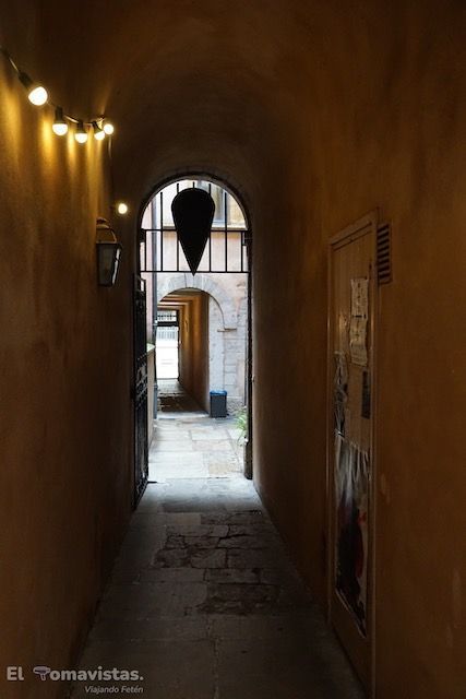 La Longue Traboule de Lyon