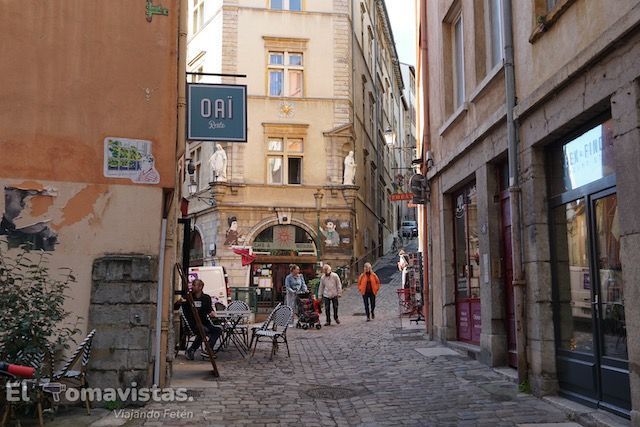 Place Trinité de Lyon