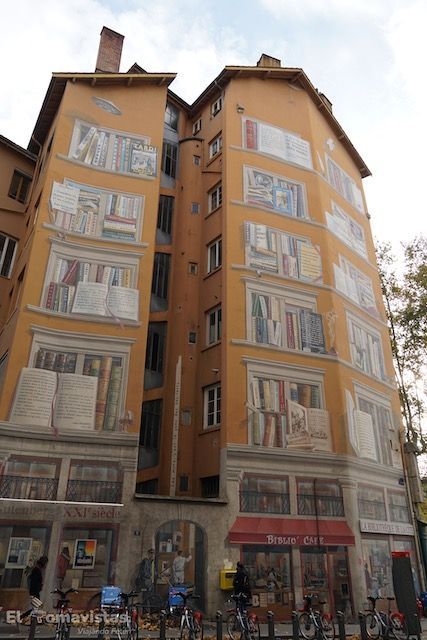 Mur des Écrivains de Lyon
