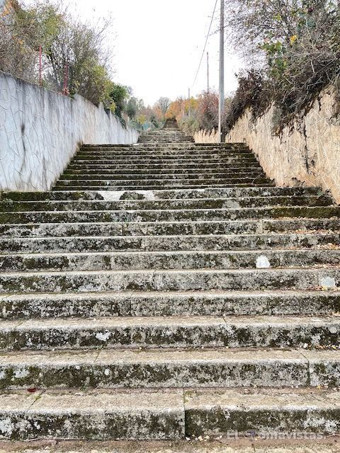 Tramo de escaleras antes de llegar a São Bartolomeu, Bragança