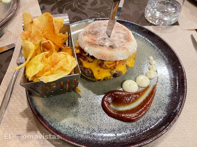 Hamburguesa del Rest. Picantone, Bragança