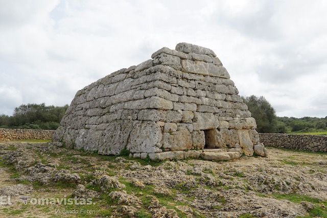 Naveta Tudons