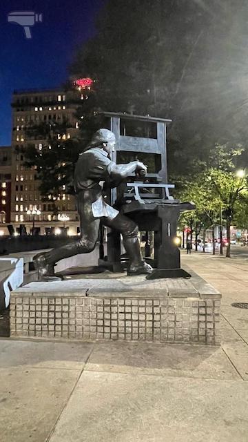 Escultura de Benjamin Franklin de joven, Filadelfia