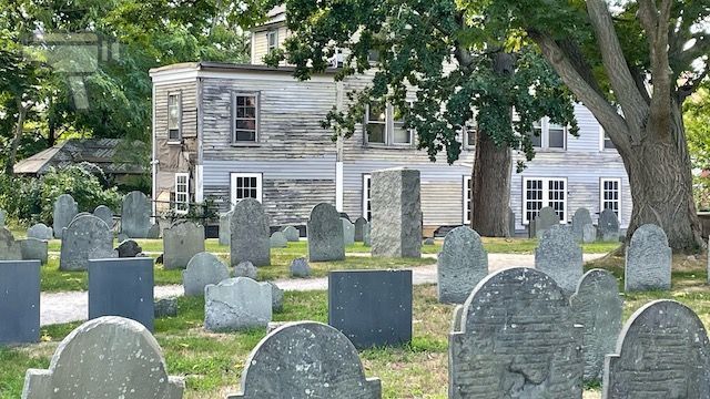 Charter St. Cemetery