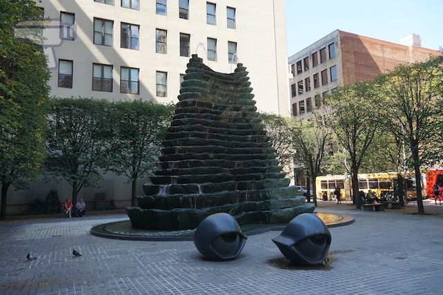 Plaza Agnes R. Katz, Pittsburgh