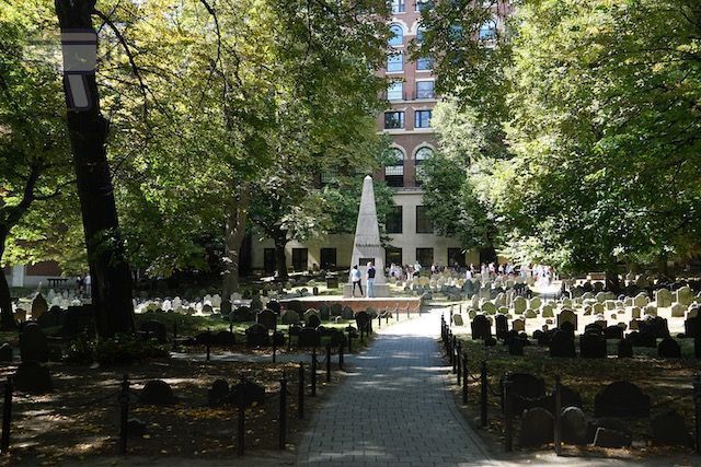Cementerio del Granero, Boston