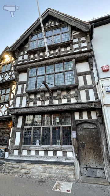 Harvard House, Stratford