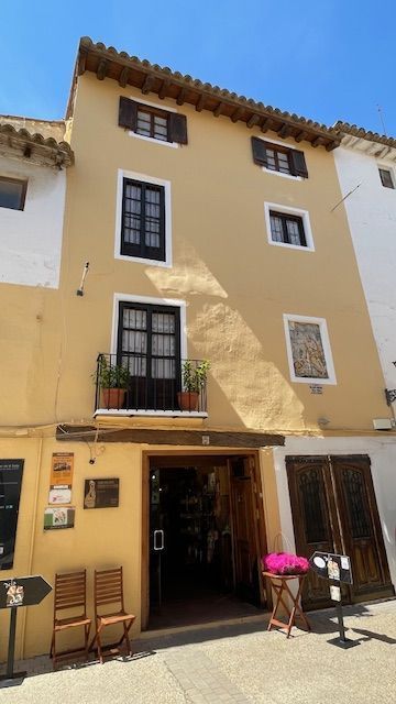 Requena