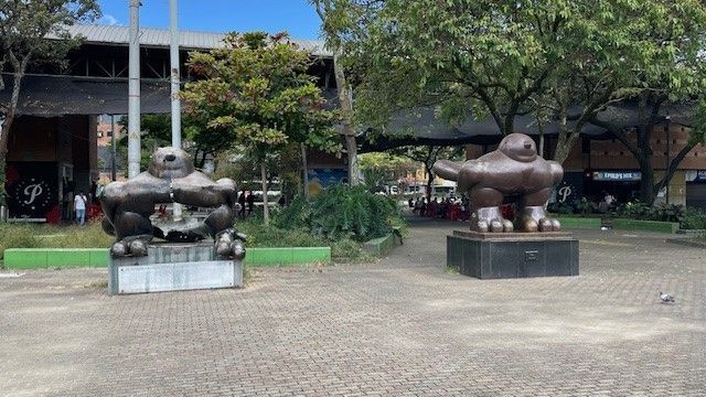 Parque San Antonio, Medellín