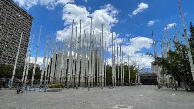Plaza Cisneros, Medellín