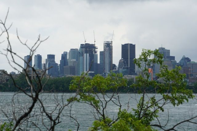 Skyline de Montreal desde el Parc Jean-Drapeau