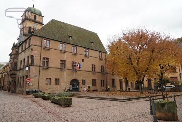 Ayuntamiento de Kaysersberg, construido en 1604 y 1605.