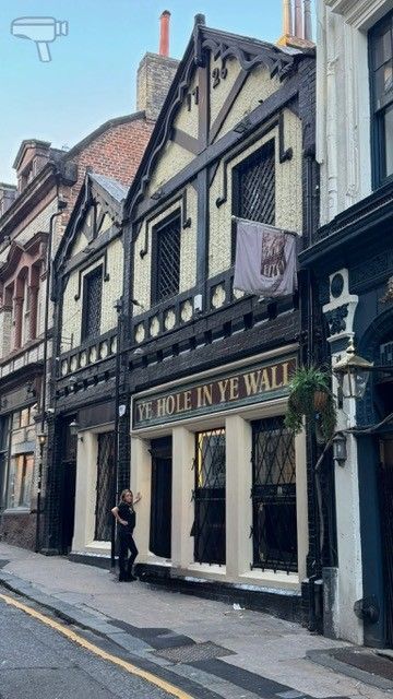 El Ye Hole In Ye Wall, considerado el pub más antiguo de Liverpool, abierto desde 1726