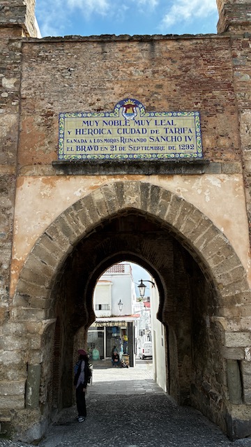 Puerta de Jerez Tarifa entrada casco antiguo