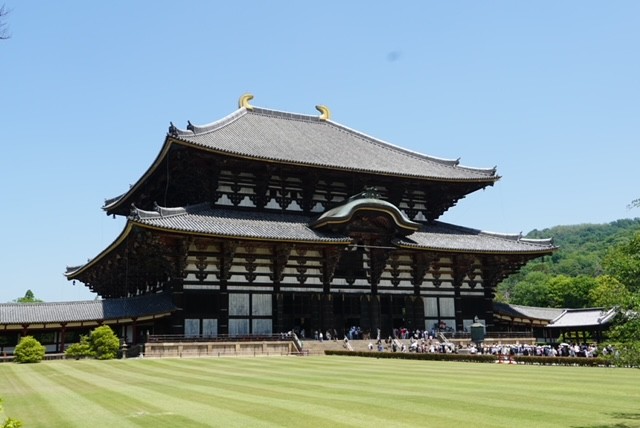 Templo Todai-ji, uno de los lugares imprescindibles que ver en Nara durante una excursión desde Kioto